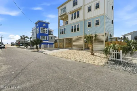105 Periwinkle Lane Carolina Beach NC 28428