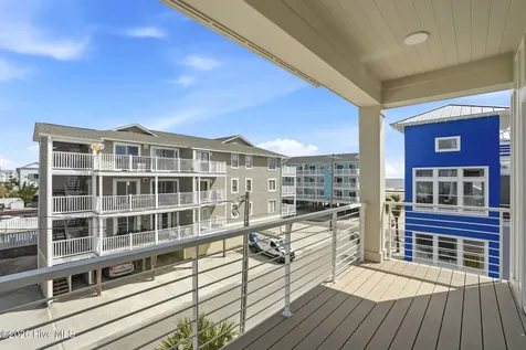 105 Periwinkle Lane Carolina Beach NC 28428