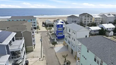 105 Periwinkle Lane Carolina Beach NC 28428