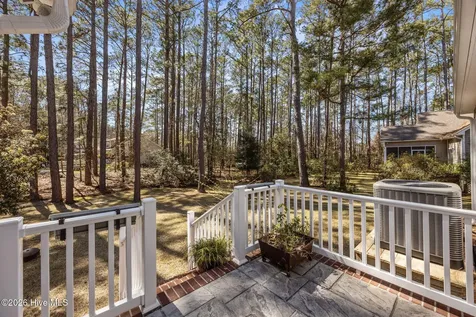 1002 Bracken Fern Drive New Bern NC 28560