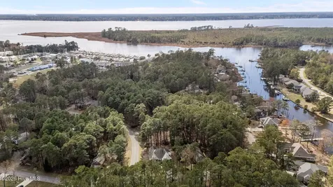 1002 Bracken Fern Drive New Bern NC 28560