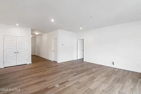 1037 Fawn Valley Way Wilmington NC 28409