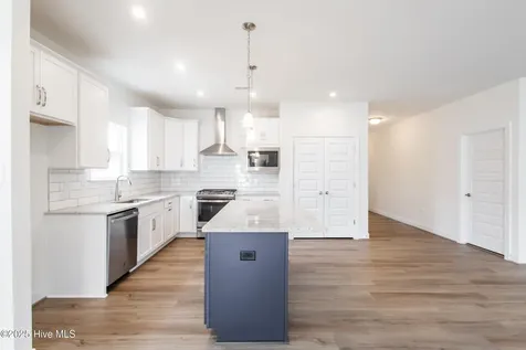 1037 Fawn Valley Way Wilmington NC 28409