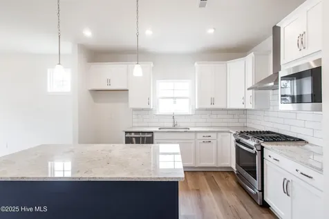 1037 Fawn Valley Way Wilmington NC 28409