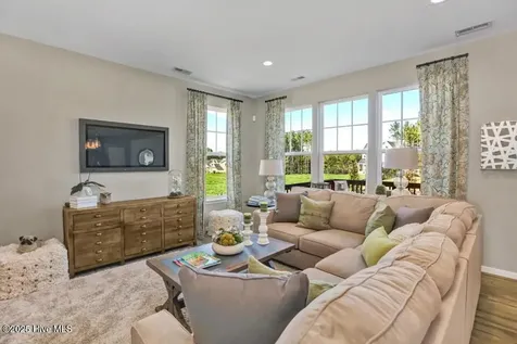1020 Fawn Valley Way Wilmington NC 28409
