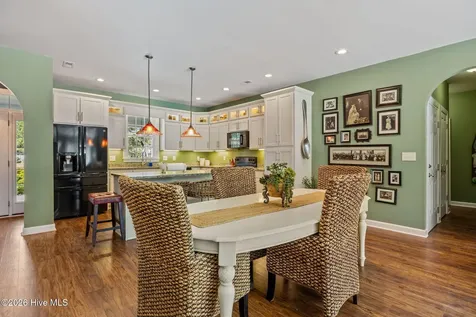 641 Edgewood Avenue Newport NC 28570