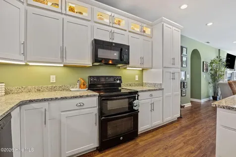 641 Edgewood Avenue Newport NC 28570