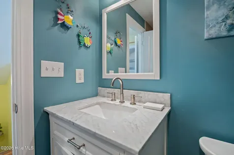 641 Edgewood Avenue Newport NC 28570