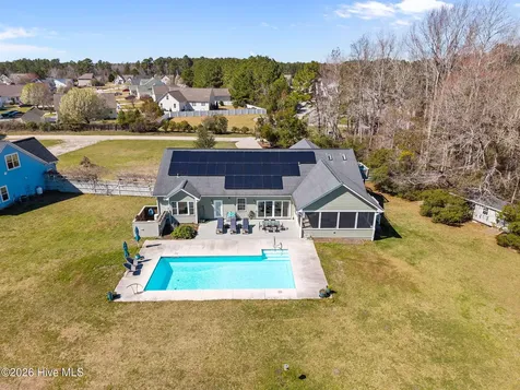 641 Edgewood Avenue Newport NC 28570
