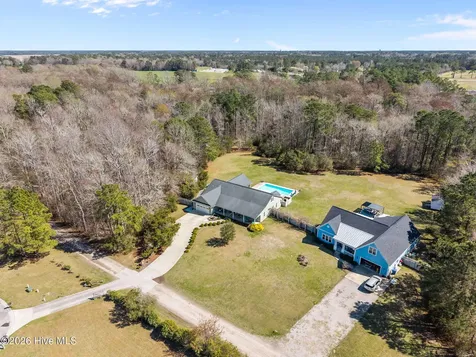 641 Edgewood Avenue Newport NC 28570