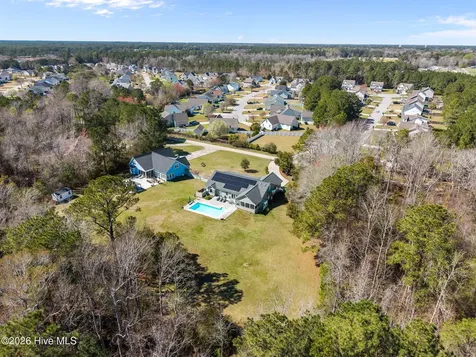 641 Edgewood Avenue Newport NC 28570