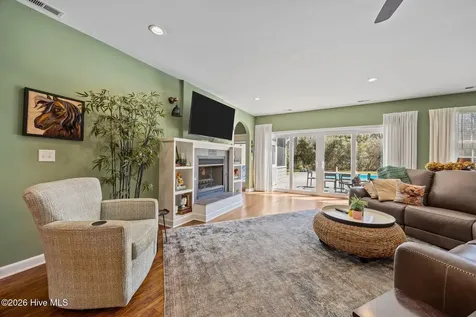 641 Edgewood Avenue Newport NC 28570