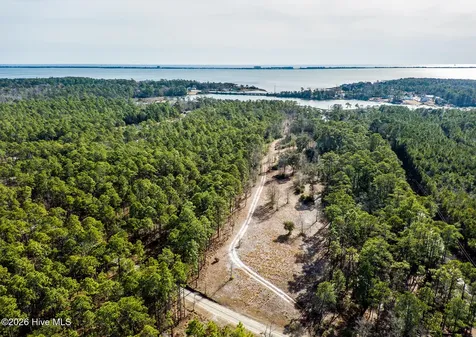 385 Old Swansboro Road Newport NC 28570