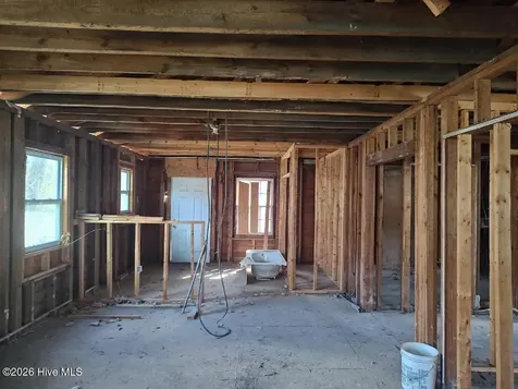317 E Peyton Avenue Kinston NC 28501