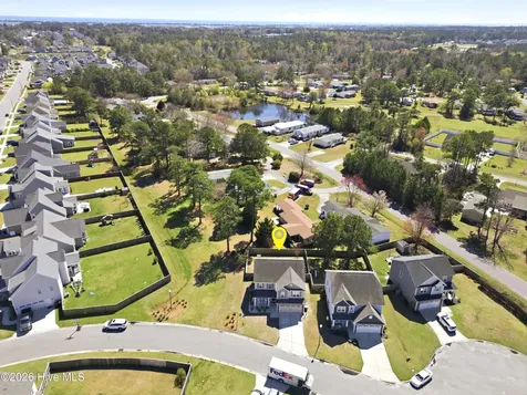 47 Peoples Court Hampstead NC 28443