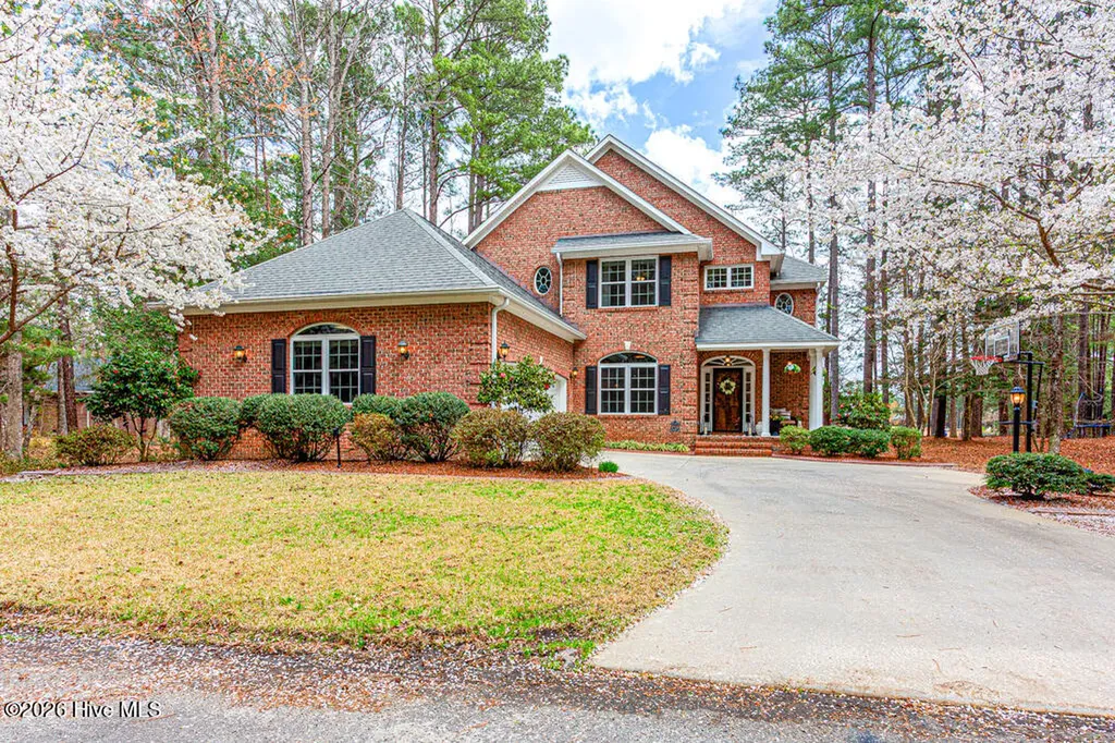 793 Daphne Lane Vass NC 28394