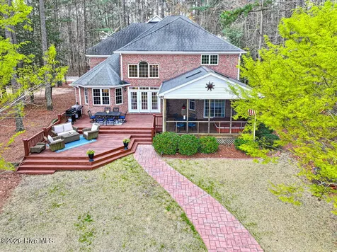 793 Daphne Lane Vass NC 28394