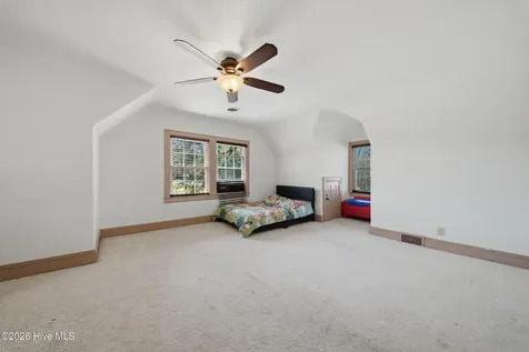 201 N Linden Street Woodland NC 27897