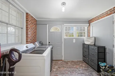 201 N Linden Street Woodland NC 27897