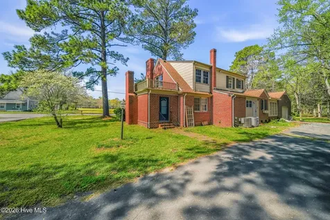 201 N Linden Street Woodland NC 27897