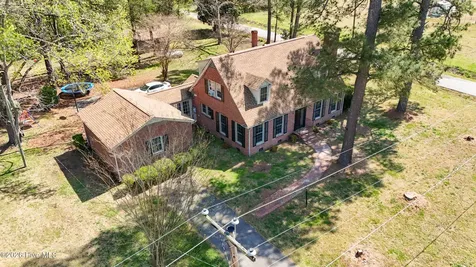 201 N Linden Street Woodland NC 27897