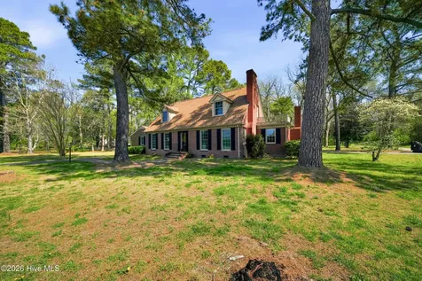 201 N Linden Street Woodland NC 27897