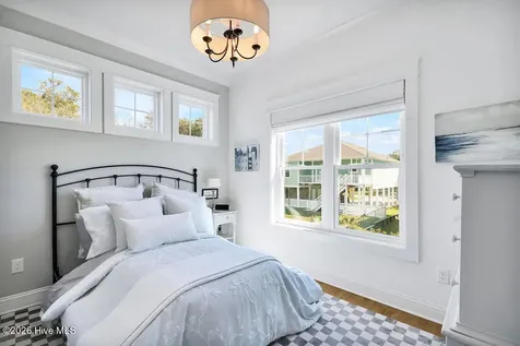 106 SE 40th Street Oak Island NC 28465