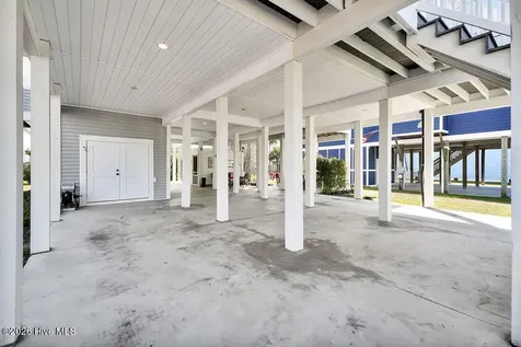106 SE 40th Street Oak Island NC 28465