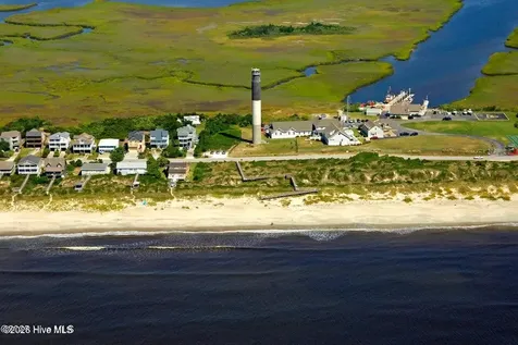 106 SE 40th Street Oak Island NC 28465