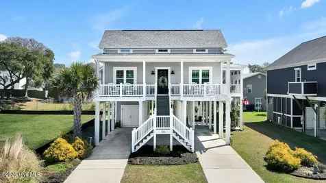 106 SE 40th Street Oak Island NC 28465