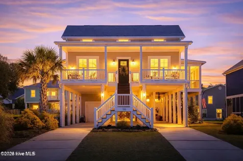 106 SE 40th Street Oak Island NC 28465