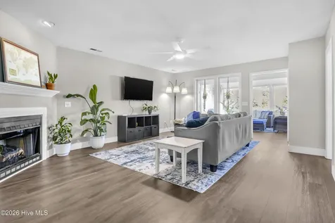 212 NE 35th Street Oak Island NC 28465