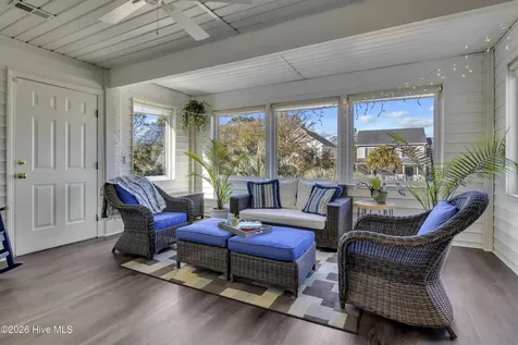 212 NE 35th Street Oak Island NC 28465