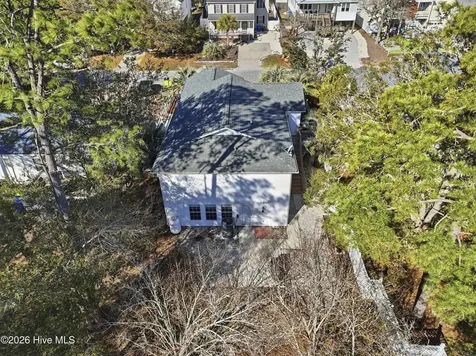 212 NE 35th Street Oak Island NC 28465
