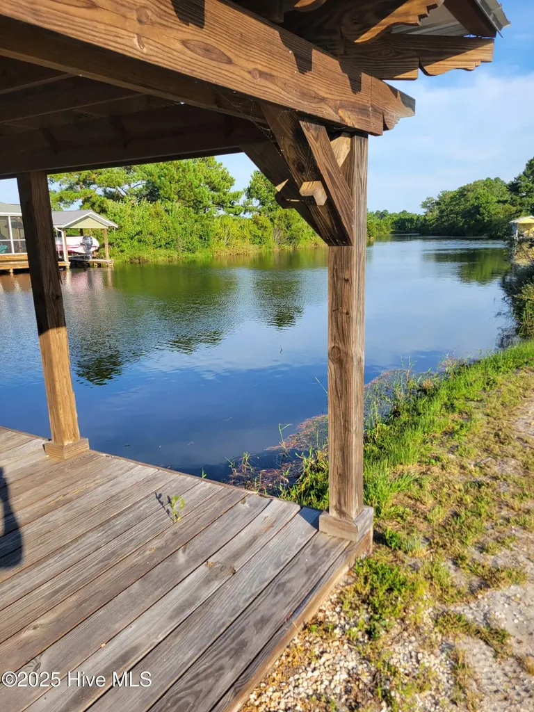 421 Bay Tree Drive Harrells NC 28444