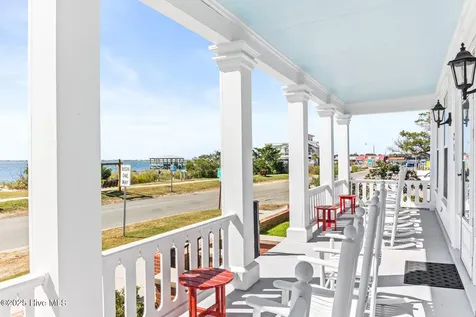 216 W Bay Street Southport NC 28461