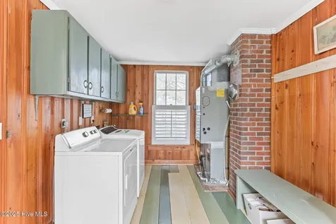 216 W Bay Street Southport NC 28461