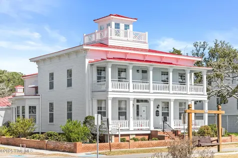 216 W Bay Street Southport NC 28461