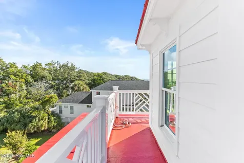 216 W Bay Street Southport NC 28461