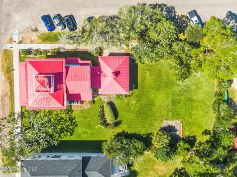 216 W Bay Street Southport NC 28461