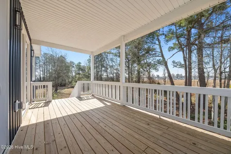 3230 Whichards Beach Road Chocowinity NC 27817