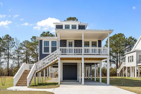 3230 Whichards Beach Road Chocowinity NC 27817