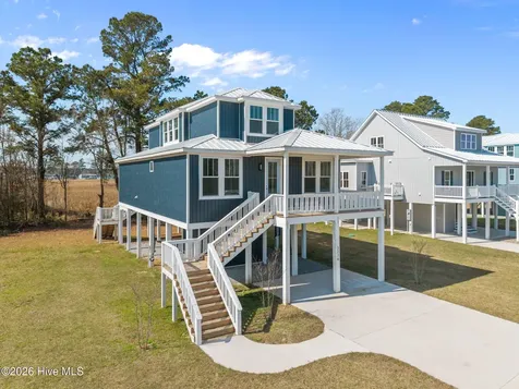 3230 Whichards Beach Road Chocowinity NC 27817