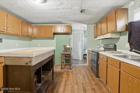 452 Pitt County Line Road Grifton NC 28530