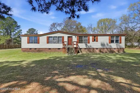 452 Pitt County Line Road Grifton NC 28530