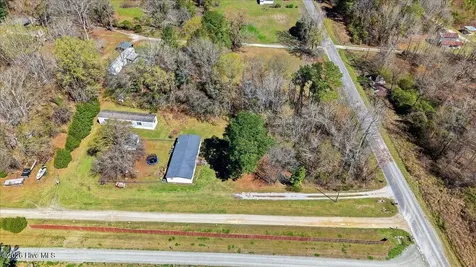 452 Pitt County Line Road Grifton NC 28530