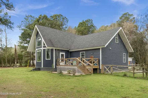 259 Heathers Folly Road Willard NC 28478
