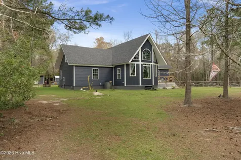 259 Heathers Folly Road Willard NC 28478