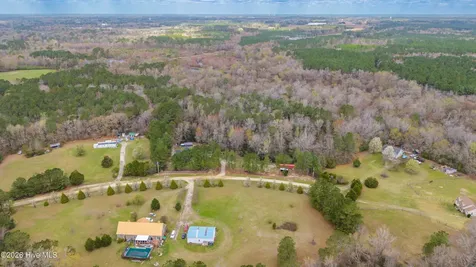 259 Heathers Folly Road Willard NC 28478