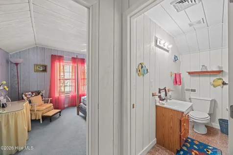 1339 Bayview Road Bath NC 27808